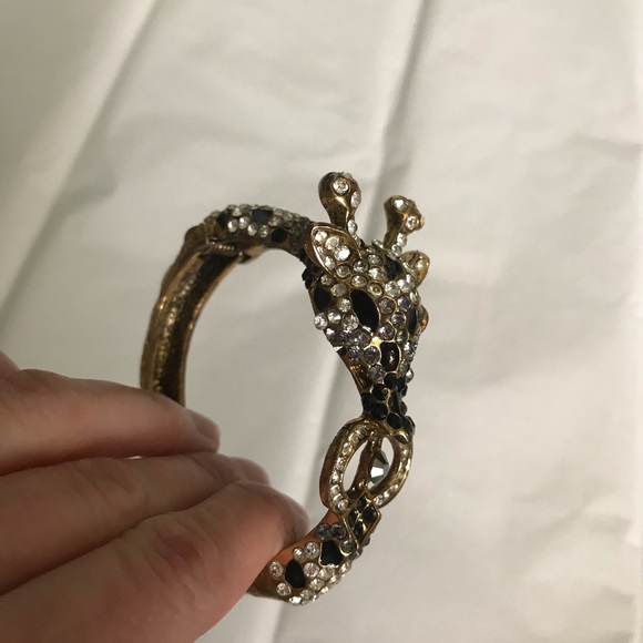 Jewelry - Exotic Giraffe Bracelet